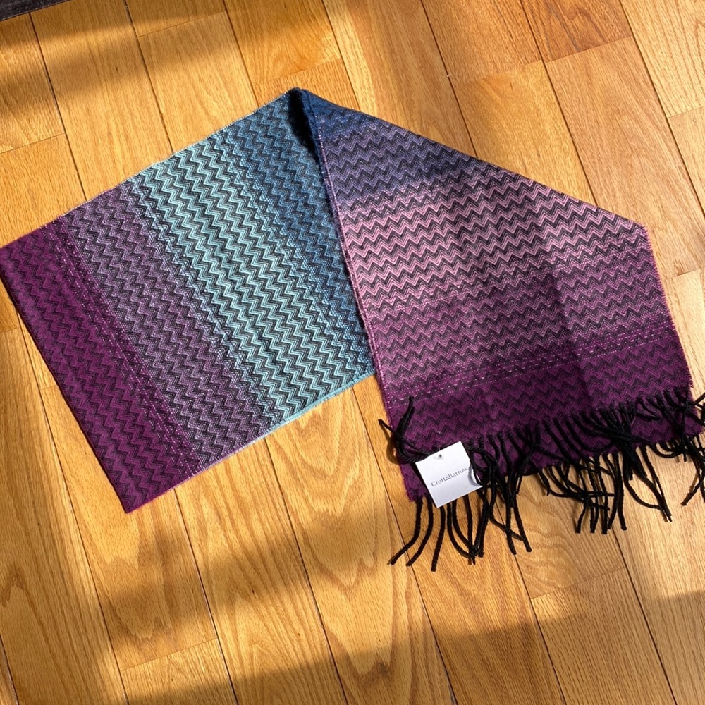 NWT Scarf 🧣